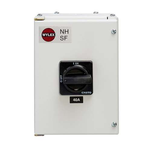 Wylex NHSW340 Triple Pole and N enclosed isolator Switches-40A_base