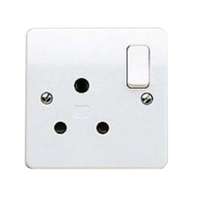 MK Electric Switch Socket Outlet White 1 Gang 15amp Double Pole Shutter K2893WHI_base